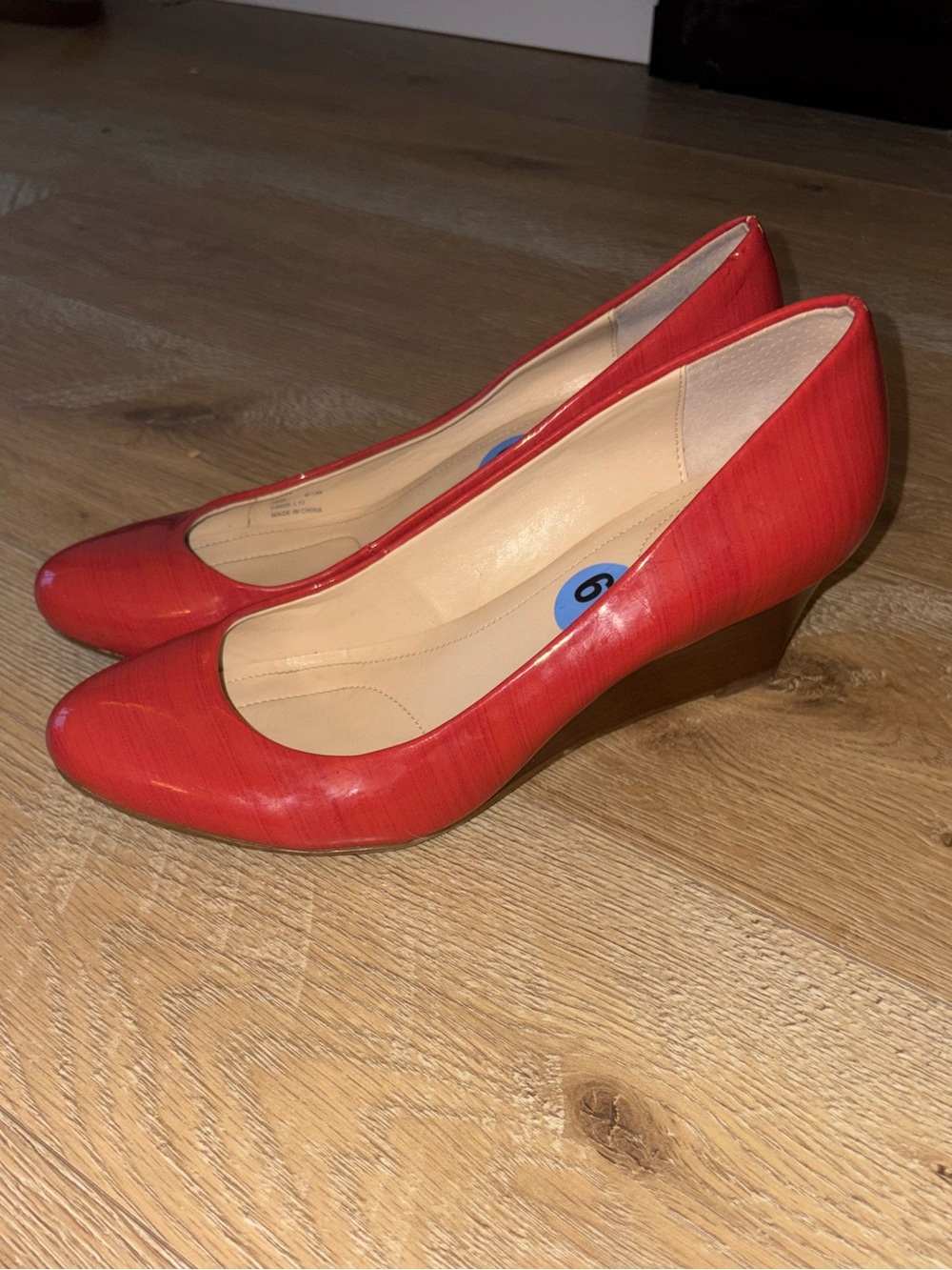 Classic Red Women's Wedge Pumps - Sleek Everyday Heel